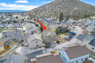 1696 NE Lotus Dr, Bend, OR 97701 - Photo 6