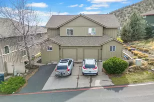 1696 NE Lotus Dr, Bend, OR 97701 - Photo 1