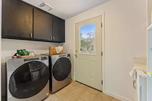 1462 Darneille Ln, Grants Pass, OR 97527 - Photo 18