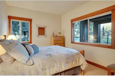 60786 Currant Way, Bend, OR 97702 - Photo 28