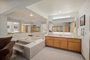 57383 Beaver Ridge Loop, Sunriver, OR 97707 - Photo 8