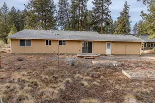 60196 Navajo Rd, Bend, OR 97702 - Photo 4
