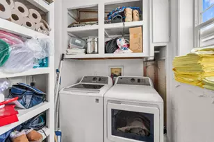 1570 S Peach St, Medford, OR 97501 - Photo 16