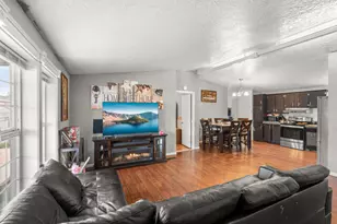 1570 S Peach St, Medford, OR 97501 - Photo 2