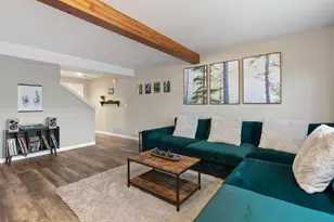 1801 NE Purcell Blvd, Bend, OR 97701 - Photo 4