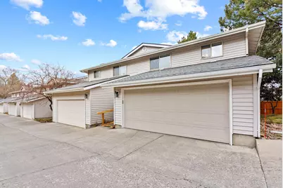 1801 NE Purcell Boulevard #APT 20, Bend, OR 97701 - Photo 1