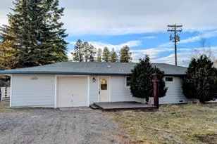 32550 Rivers Dr, Chiloquin, OR 97624 - Photo 2