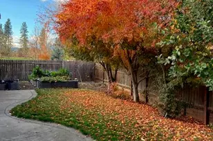 16 Portabello Way, Eagle Point, OR 97524 - Photo 4