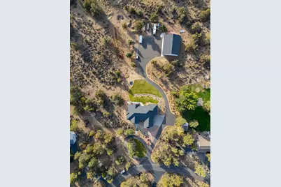 62825 Montara Drive, Bend, OR 97701 - Photo 40