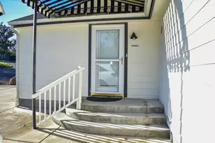 902 N Keene Way Dr, Medford, OR 97504 - Photo 60