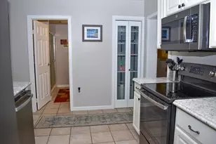 902 N Keene Way Dr, Medford, OR 97504 - Photo 30