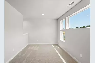 145 Valemont Drive #38, Eagle Point, OR 97524 - Photo 22