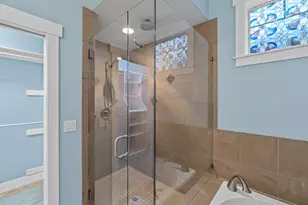 832 NE Revere Ave, Bend, OR 97701 - Photo 46