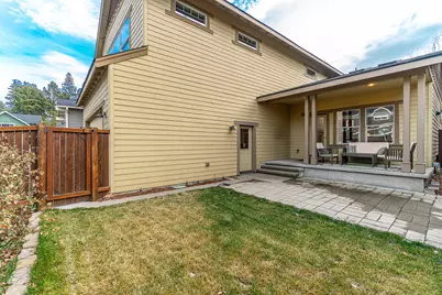832 NE Revere Avenue, Bend, OR 97701 - Photo 30