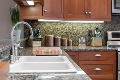 832 NE Revere Avenue, Bend, OR 97701 - Photo 22