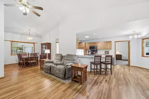 15770 Sunrise Blvd, La Pine, OR 97739 - Photo 10