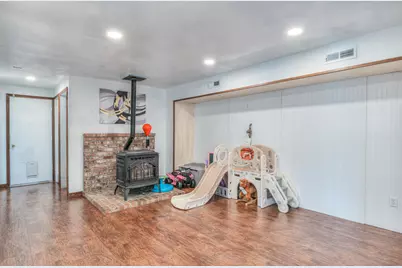 1133 NE Scenic Drive, Madras, OR 97741 - Photo 18