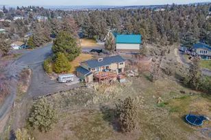 1133 NE Scenic Dr, Madras, OR 97741 - Photo 40