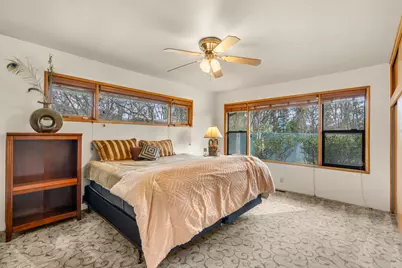 1117 NE Memorial Drive, Grants Pass, OR 97526 - Photo 22