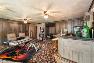 1117 NE Memorial Dr, Grants Pass, OR 97526 - Photo 46