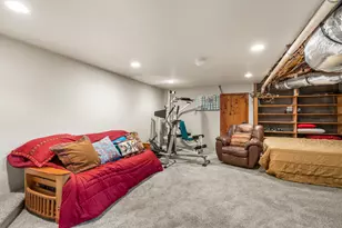 1117 NE Memorial Dr, Grants Pass, OR 97526 - Photo 50