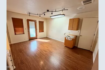 1117 NE Memorial Drive, Grants Pass, OR 97526 - Photo 24