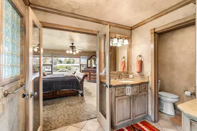 1117 NE Memorial Drive, Grants Pass, OR 97526 - Photo 44