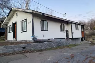 1527 Wilford Ave, Klamath Falls, OR 97601 - Photo 2