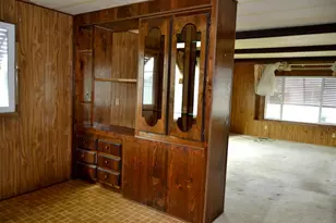 2385 Table Rock Rd, Medford, OR 97501 - Photo 8