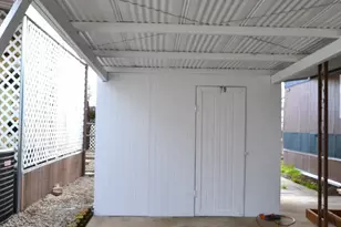 2385 Table Rock Rd, Medford, OR 97501 - Photo 2