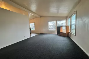 4751 Bellm Dr, Klamath Falls, OR 97603 - Photo 8