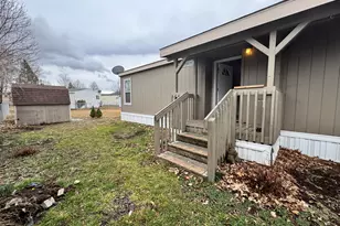 4751 Bellm Dr, Klamath Falls, OR 97603 - Photo 4