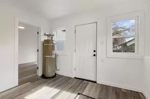 929 Owens St, Klamath Falls, OR 97601 - Photo 16