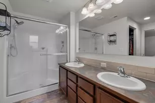 725 NE Redwood Ave, Redmond, OR 97756 - Photo 20