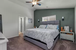 725 NE Redwood Ave, Redmond, OR 97756 - Photo 18