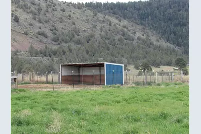 29277 N Highway 97 Highway N #251122, Chiloquin, OR 97624 - Photo 4