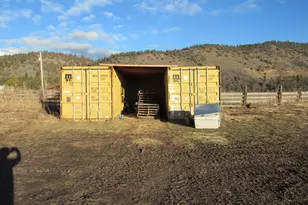 29277 N Hwy 97 Hwy N, Chiloquin, OR 97624 - Photo 20