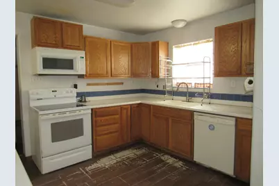 29277 N Highway 97 Highway N #251122, Chiloquin, OR 97624 - Photo 6