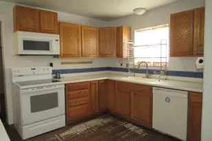 29277 N Hwy 97 Hwy N, Chiloquin, OR 97624 - Photo 6