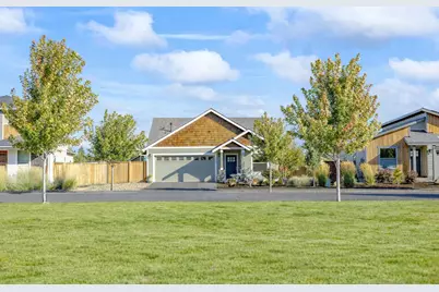 51780 Mountain Pine Street, La Pine, OR 97739 - Photo 2