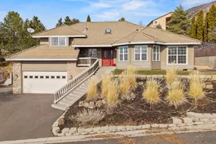 5615 Basin View Dr, Klamath Falls, OR 97603 - Photo 1