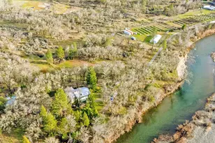 300 W 6th St, Kerby, OR 97531 - Photo 26