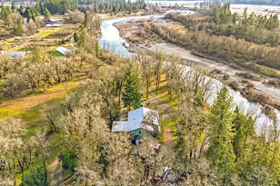 300 W 6th St, Kerby, OR 97531 - Photo 28