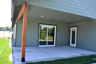 180 SW Rock Gulch Road, Grants Pass, OR 97527 - Photo 26