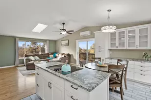 25020 Kiwa Ln, Bend, OR 97701 - Photo 10