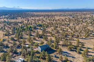 25020 Kiwa Ln, Bend, OR 97701 - Photo 44