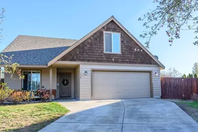 1113 NW 22nd Place, Redmond, OR 97756 - Photo 2