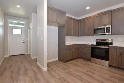 2364 SW 25th Street, Redmond, OR 97756 - Photo 6