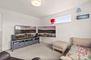 3308 NW 9th St, Redmond, OR 97756 - Photo 32