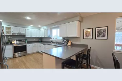 164 Peach Street, Klamath Falls, OR 97601 - Photo 14